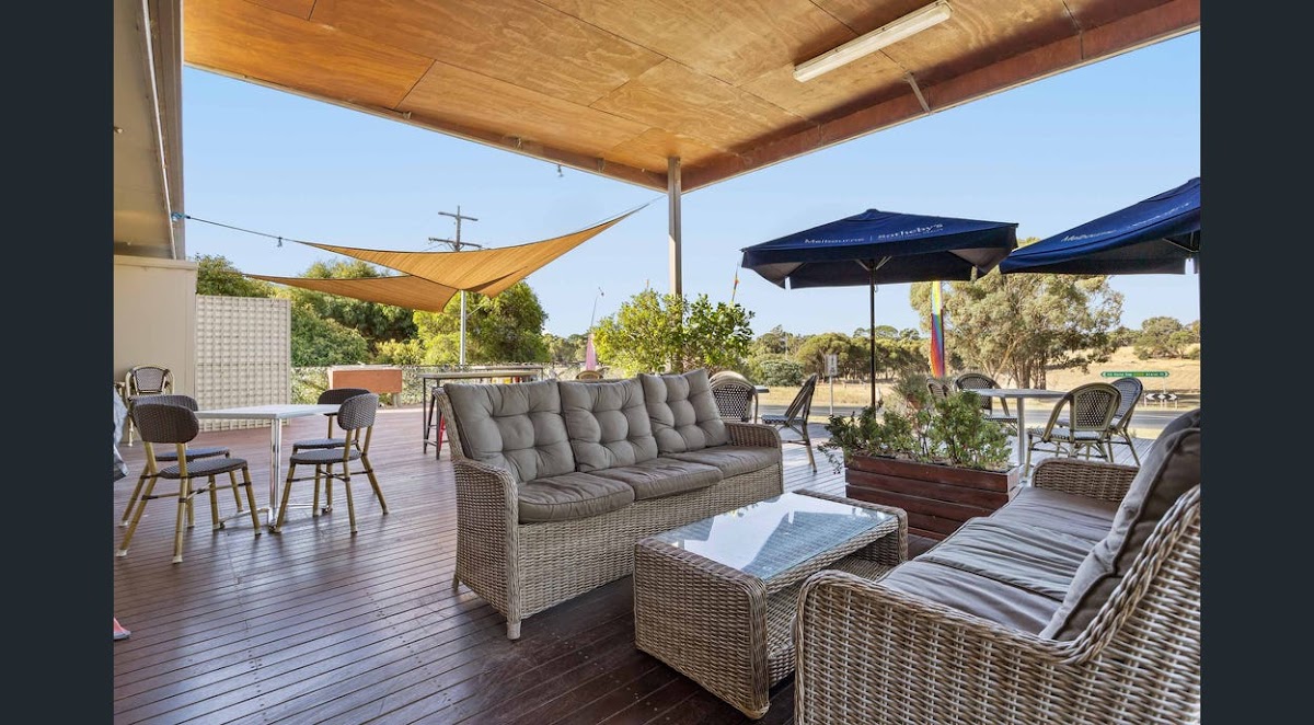 Moyston General Store